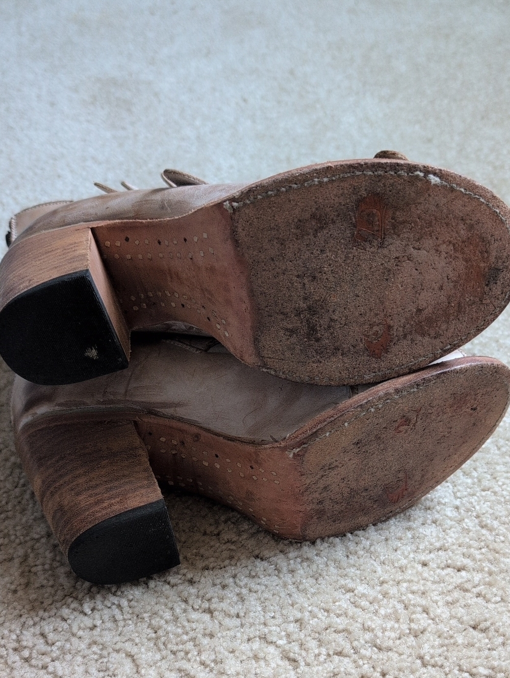 Freebird By Steven Bond Women's Taupe Strappy Buckle Block Heel Sandals 10 - Picture 10 of 10